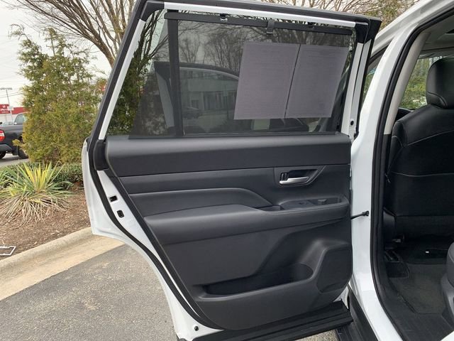 Used 2024 Toyota Grand Highlander Platinum image 15