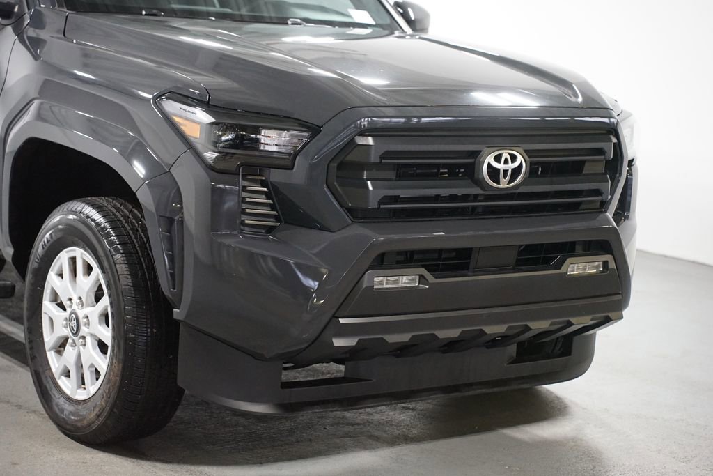 Certified 2024 Toyota Tacoma SR5 image 4