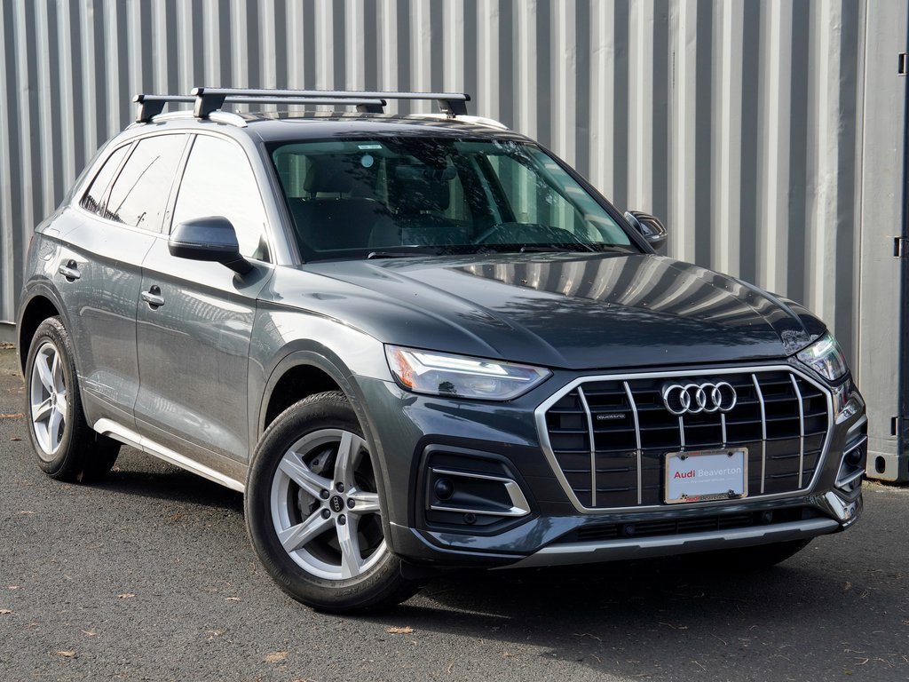 Used 2023 Audi Q5 2.0T Premium w/ Convenience Package image 1