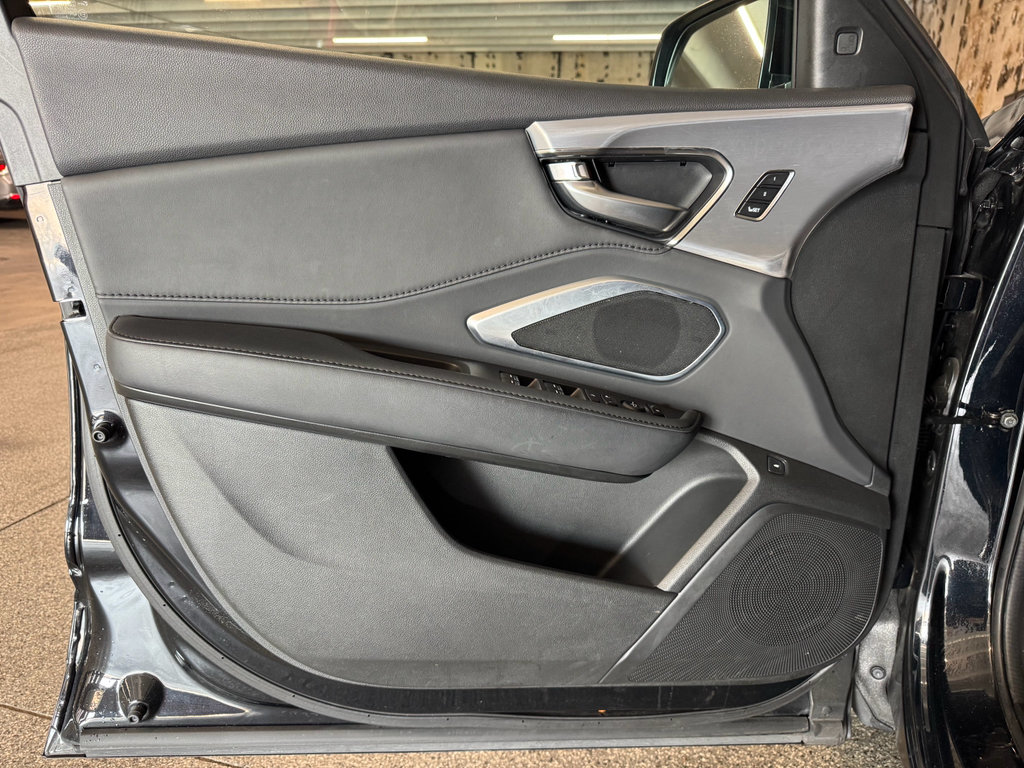 Used 2024 Acura RDX SH-AWD image 15