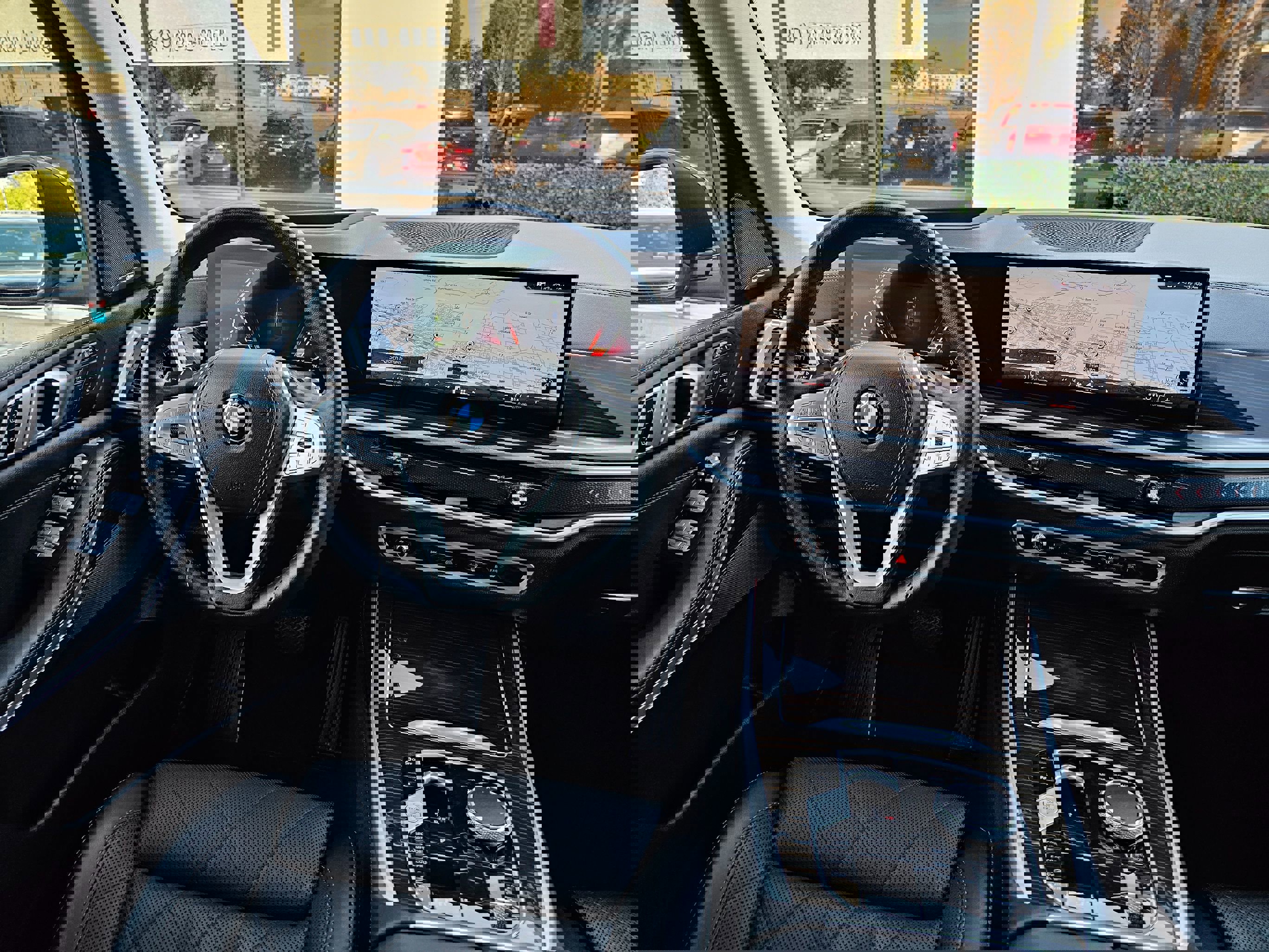 Used 2025 BMW X7 xDrive40i image 28