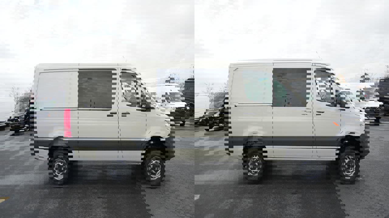 New 2026 Mercedes-Benz Sprinter 144 Cargo image 5