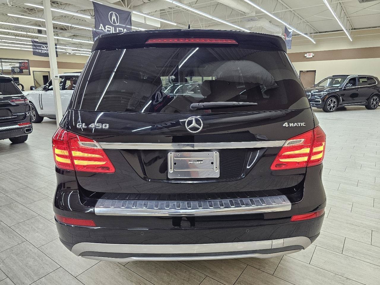 Used 2015 Mercedes-Benz GL 450 4MATIC image 7
