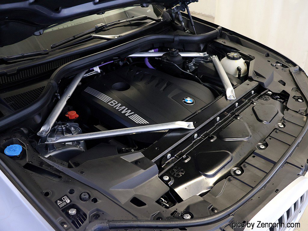 Certified 2025 BMW X5 xDrive40i w/ Premium Package image 39