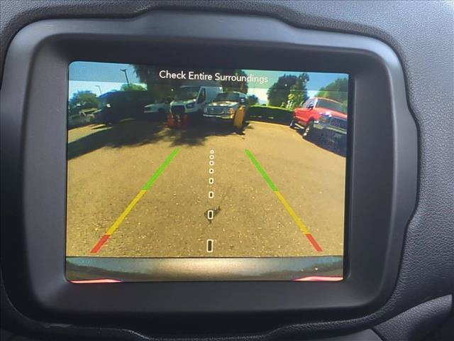 Used 2019 Jeep Renegade Trailhawk w/ UConnect 8.4 Nav Group AWD/4WD image 14