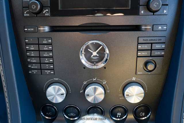 Used 2008 Aston Martin V8 Vantage Roadster 6-Speed image 26