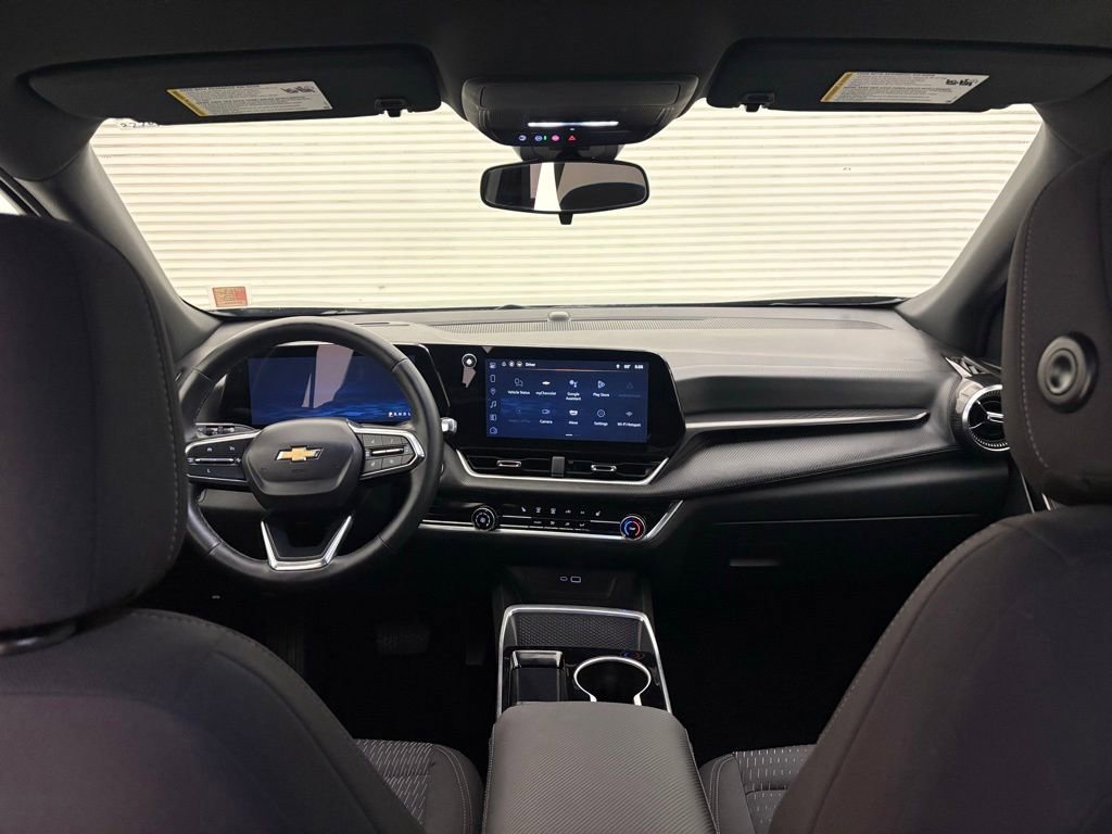 Used 2025 Chevrolet Equinox LT AWD/4WD image 37