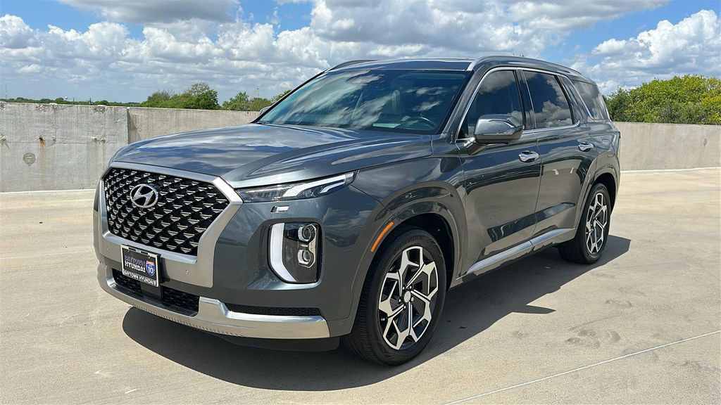 Used 2022 Hyundai Palisade Calligraphy w/ Cargo Package image 9