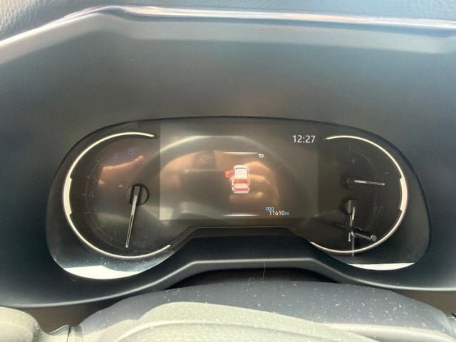 Used 2025 Toyota RAV4 LE FWD image 24