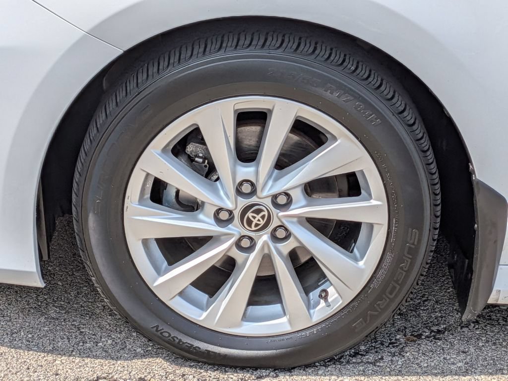 Used 2024 Toyota Camry LE FWD image 14
