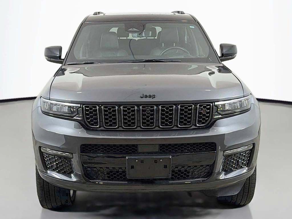 Used 2023 Jeep Grand Cherokee L Summit AWD/4WD image 19