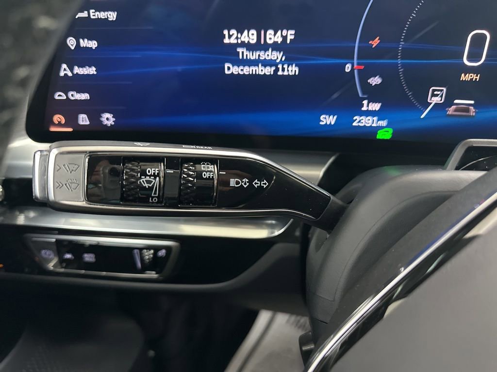 Certified 2025 Cadillac Lyriq Sport image 34