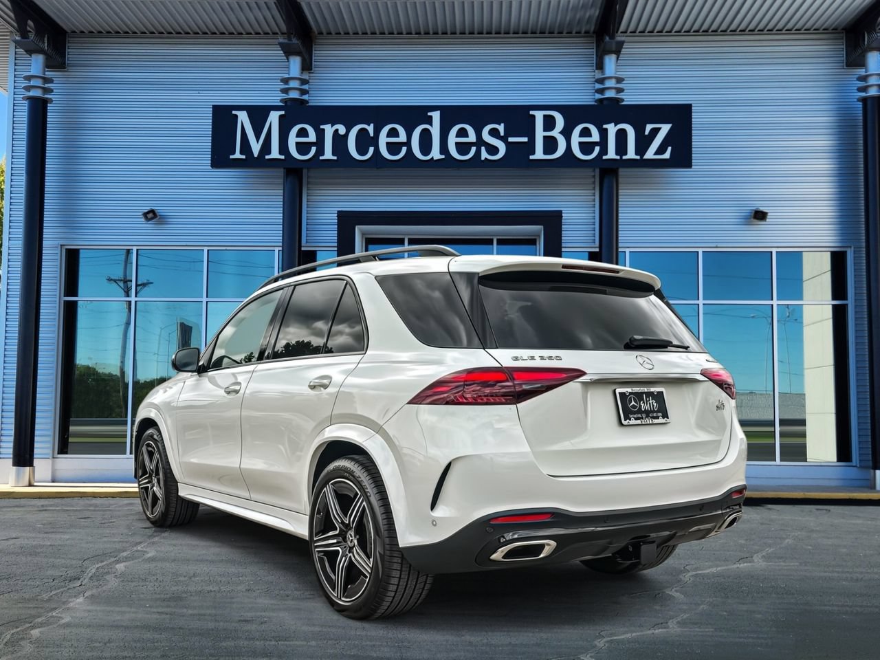 New 2026 Mercedes-Benz GLE 350 4MATIC image 4