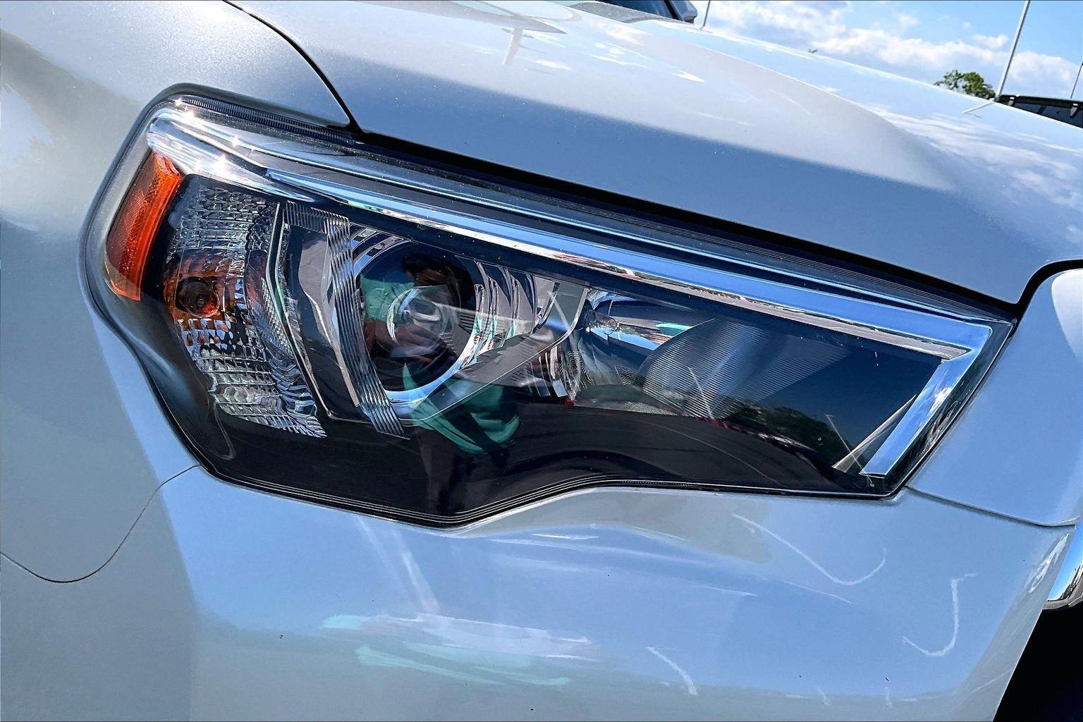 Used 2023 Toyota 4Runner Limited AWD/4WD image 28