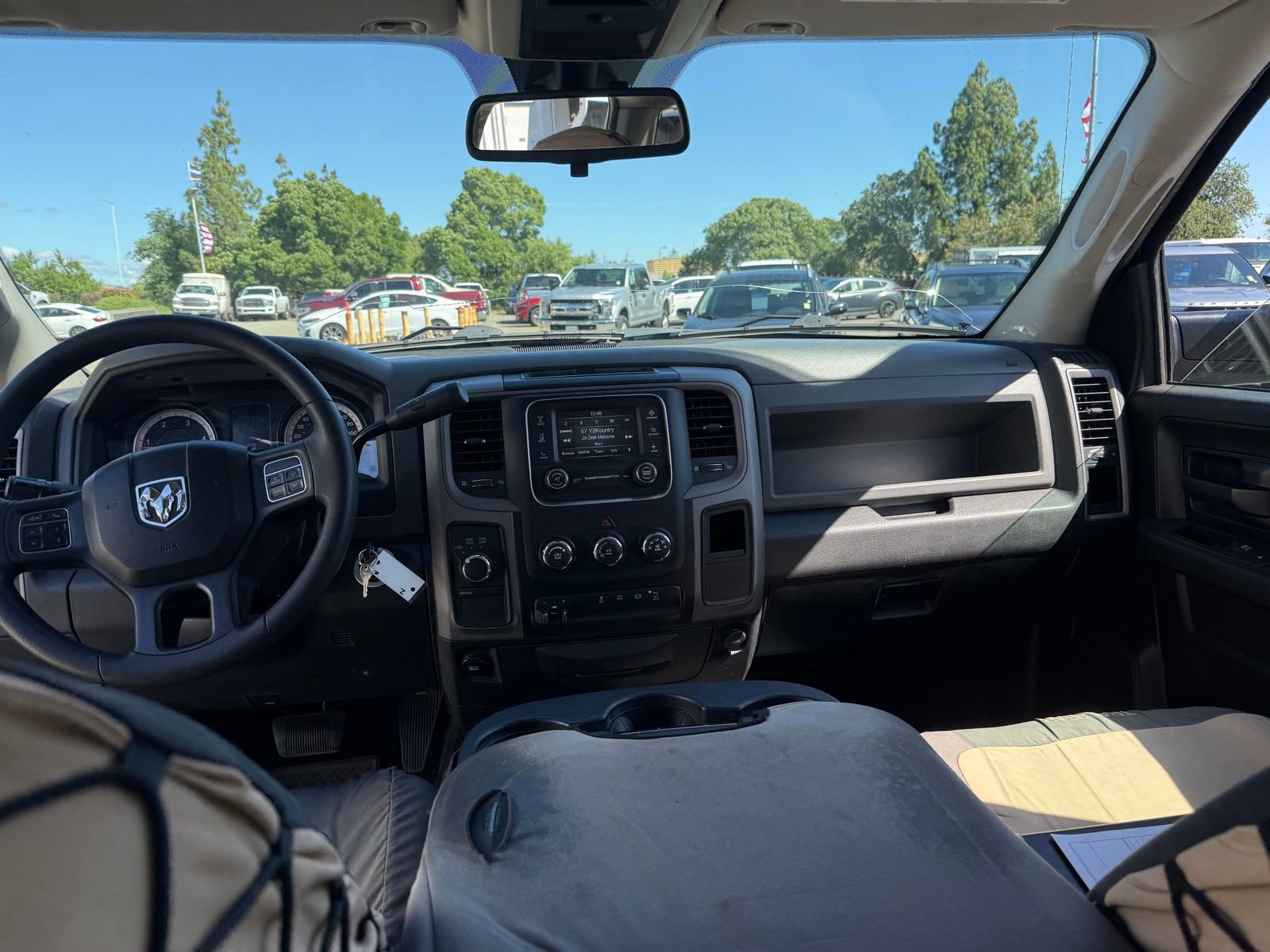 Used 2016 RAM 2500 Tradesman w/ Chrome Appearance Group image 16