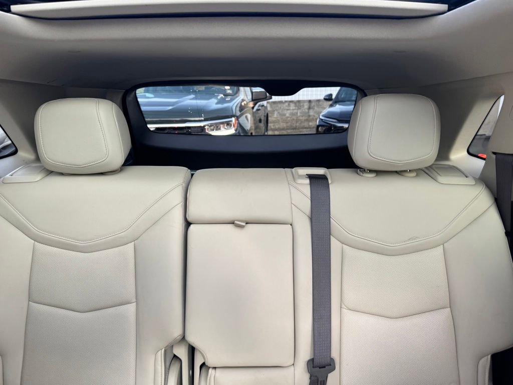 Used 2022 Cadillac XT5 Premium Luxury image 18
