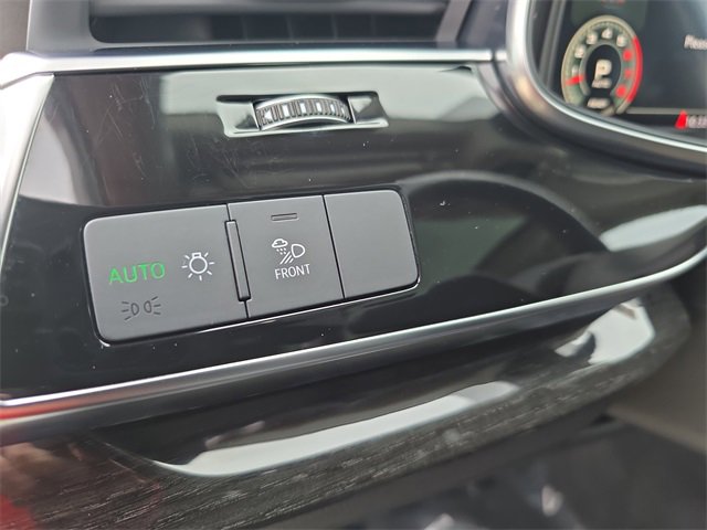 Used 2022 Audi Q7 3.0T Premium Plus image 30