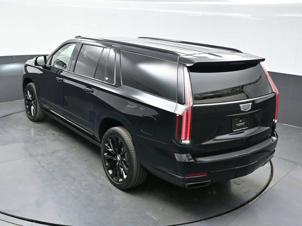 New 2026 Cadillac Escalade ESV Platinum Sport w/ LPO, ONYX Package AWD/4WD image 40