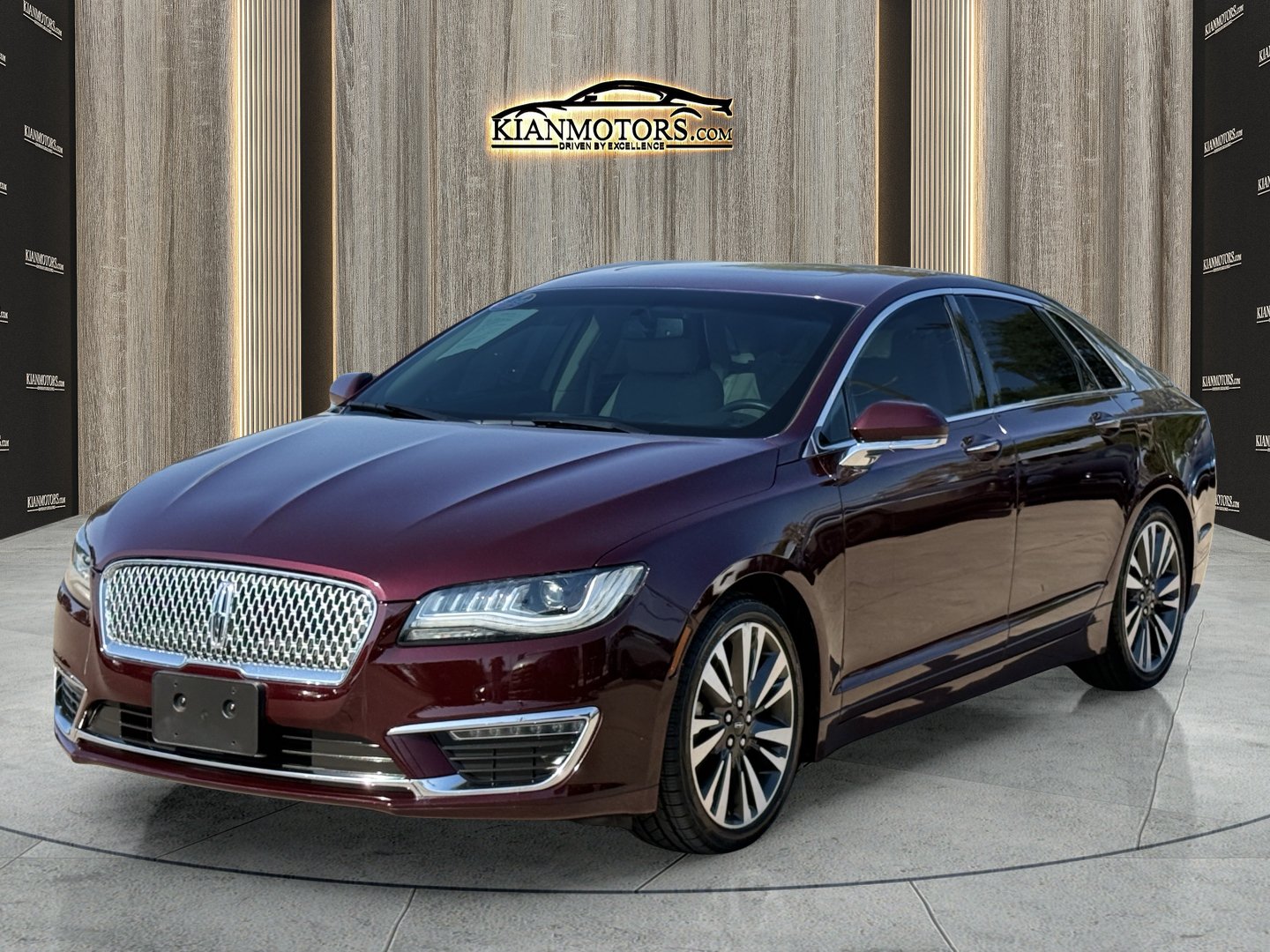 Used 2017 Lincoln MKZ Reserve FWD image 3