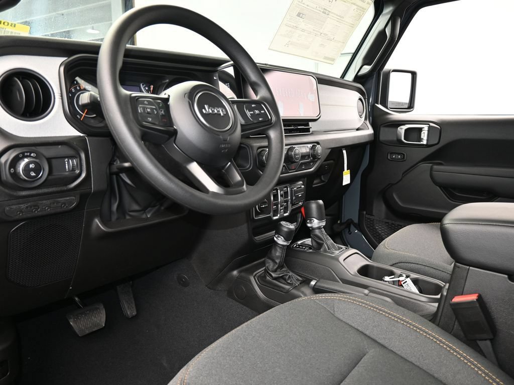 New 2026 Jeep Gladiator Sport AWD/4WD image 12