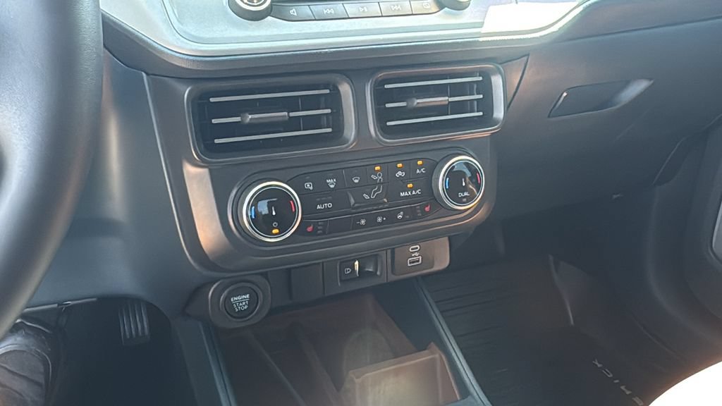 Used 2023 Ford Maverick Lariat w/ Lariat Luxury Package AWD/4WD image 21
