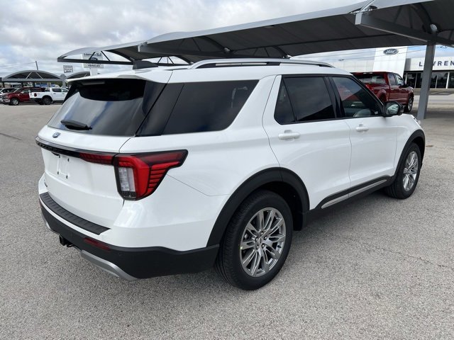 New 2025 Ford Explorer Platinum image 8