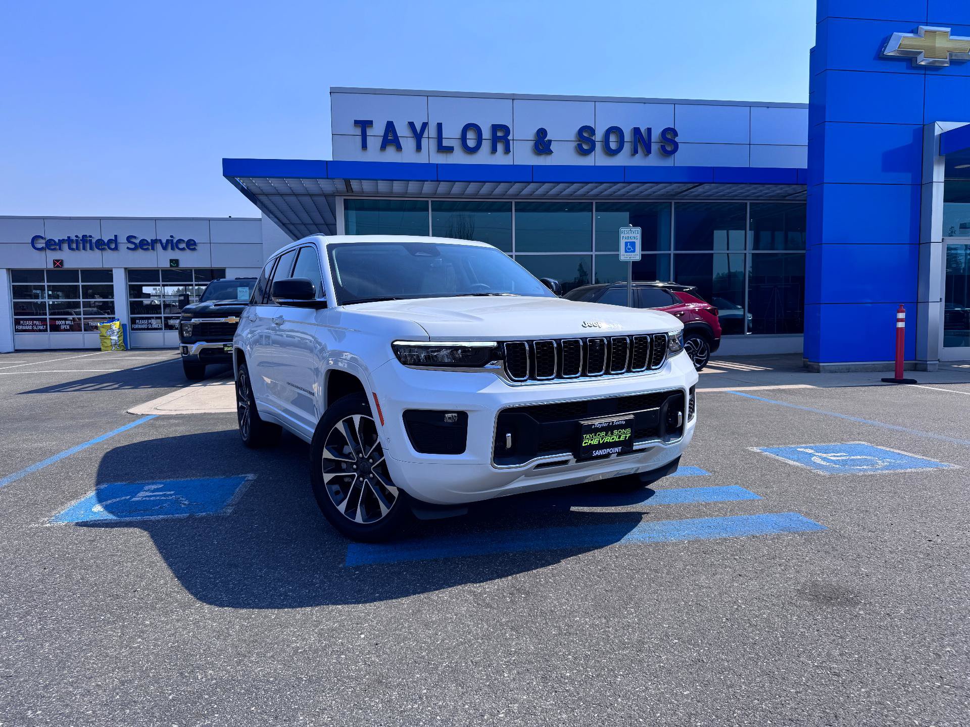Used 2023 Jeep Grand Cherokee Overland w/ Adv Protech Group III