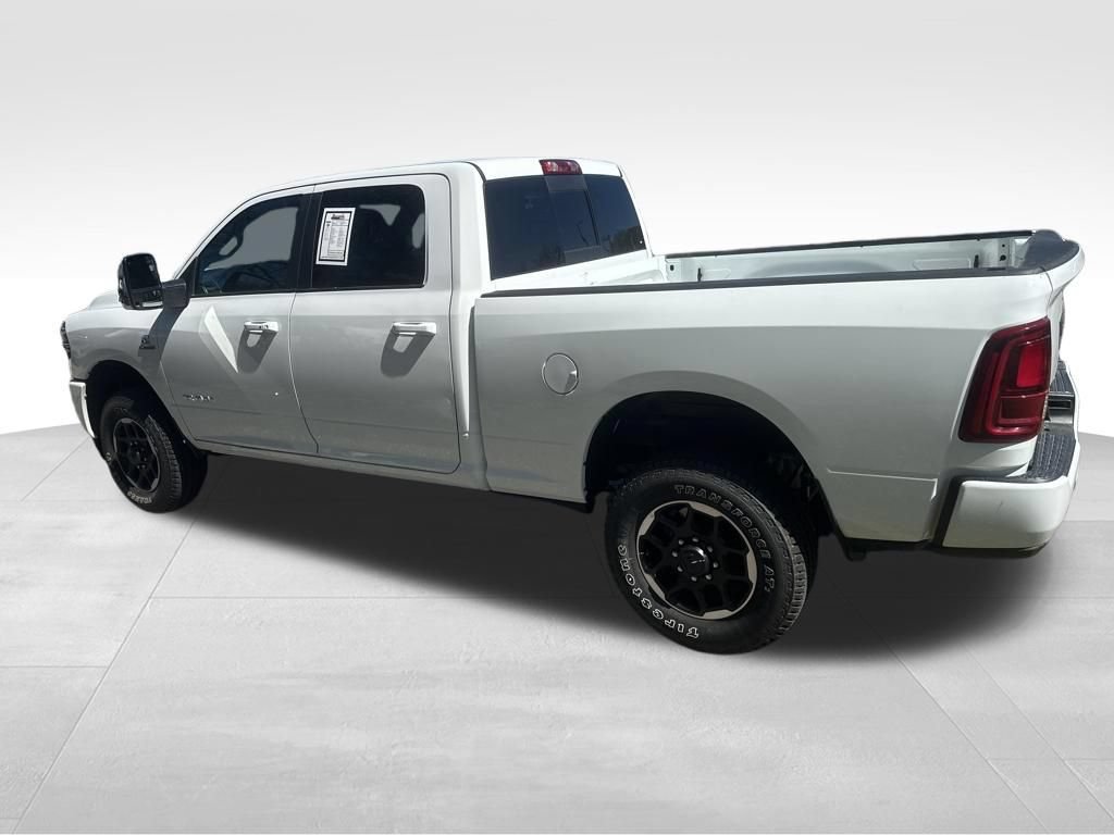 Used 2026 RAM 2500 Laramie AWD/4WD image 18