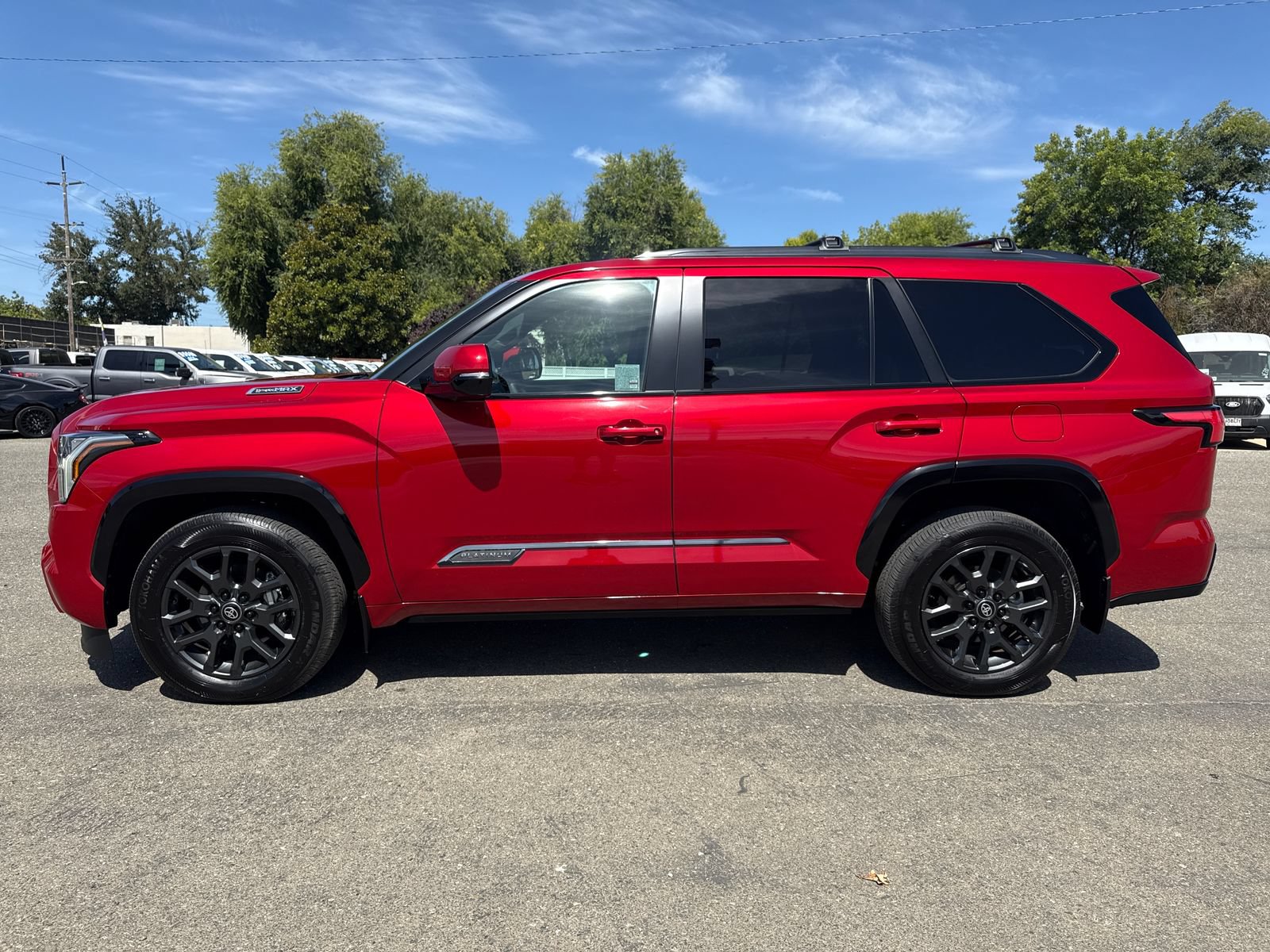 Used 2026 Toyota Sequoia Platinum w/ Tow Technology Package AWD/4WD video 2