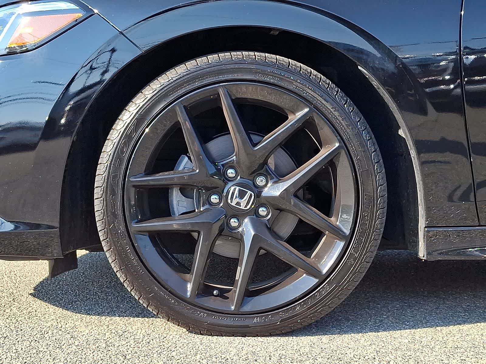 Used 2022 Honda Civic Sport image 9