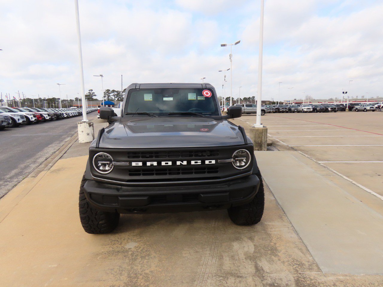 New 2025 Ford Bronco 4-Door AWD/4WD image 5