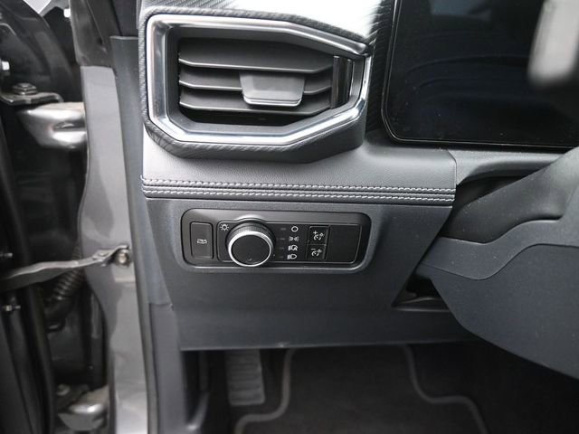 Used 2024 Ford Mustang Premium RWD image 27