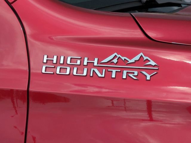 Used 2025 Chevrolet Tahoe High Country image 12