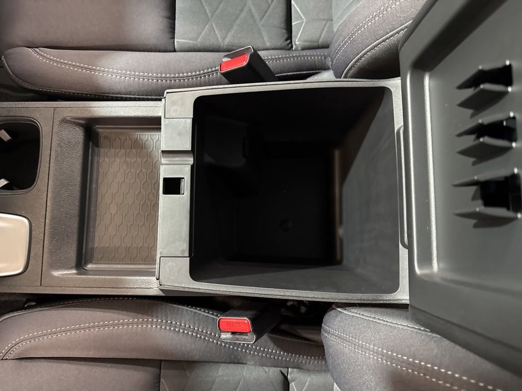 Certified 2025 Nissan Frontier SV image 53