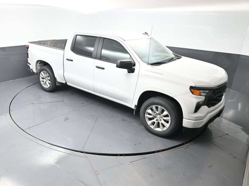 Used 2023 Chevrolet Silverado 1500 Custom AWD/4WD image 11