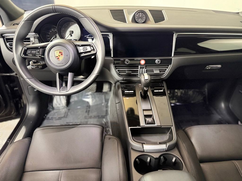 Used 2026 Porsche Macan S image 11