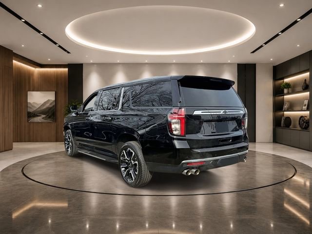Used 2024 Chevrolet Suburban Premier AWD/4WD image 5