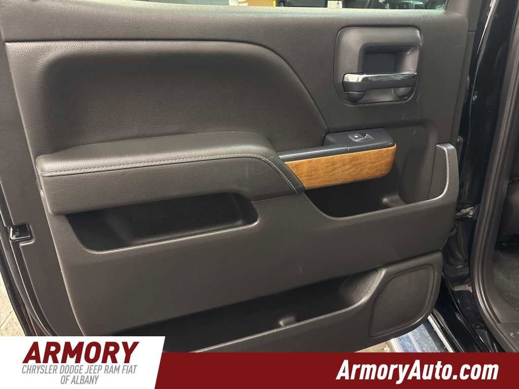 Used 2018 Chevrolet Silverado 1500 LTZ w/ LTZ Plus Package image 27