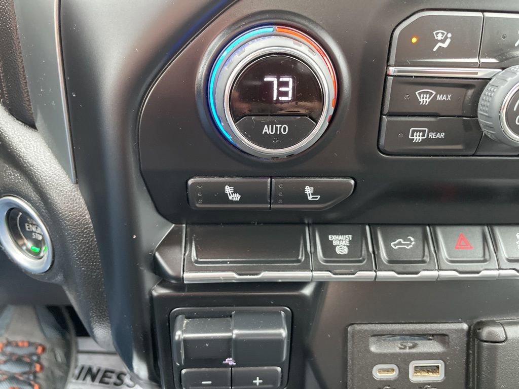 Used 2022 Chevrolet Silverado 2500 LTZ image 13