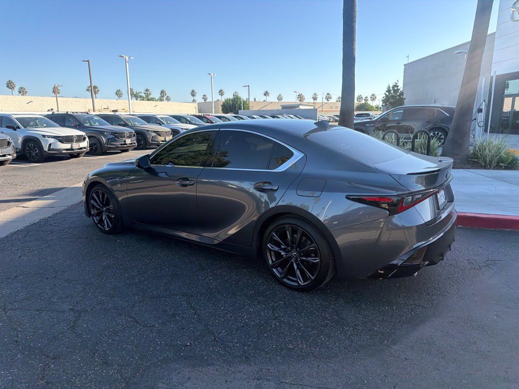 Used 2025 Lexus IS 300 F Sport RWD image 11