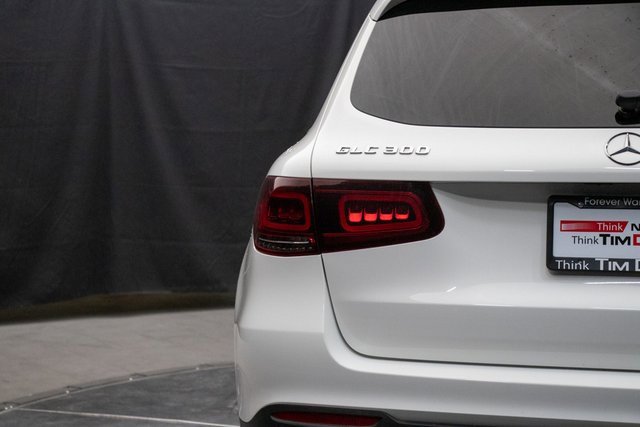 Used 2022 Mercedes-Benz GLC 300 4MATIC image 12