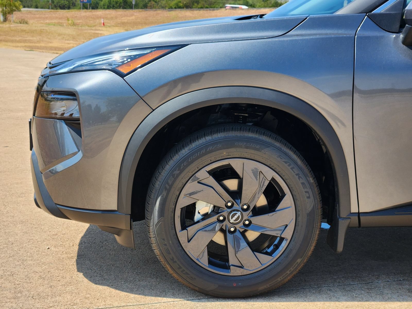 New 2026 Nissan Rogue SV FWD image 10