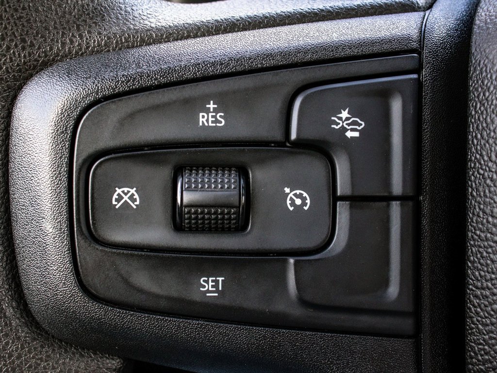 Used 2024 Chevrolet Silverado 1500 Custom image 25