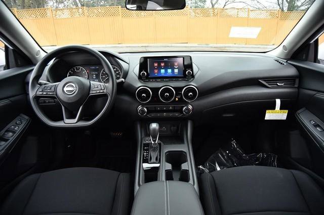 New 2025 Nissan Sentra S image 8