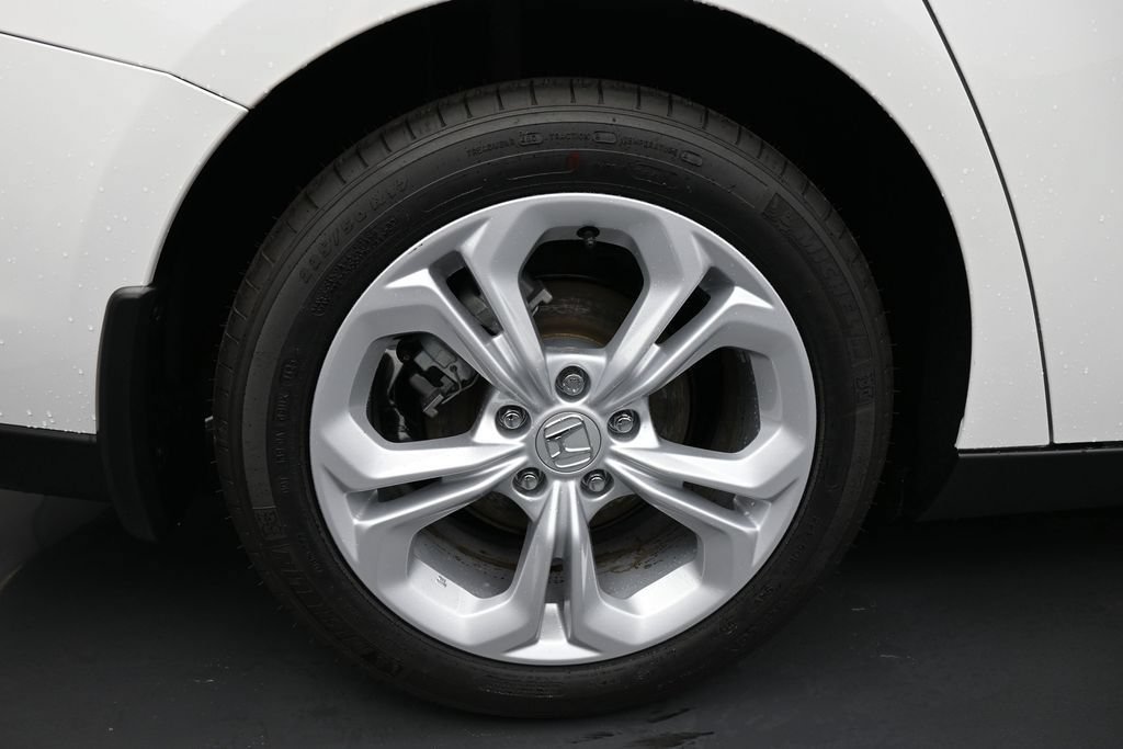 New 2025 Honda Accord LX image 30