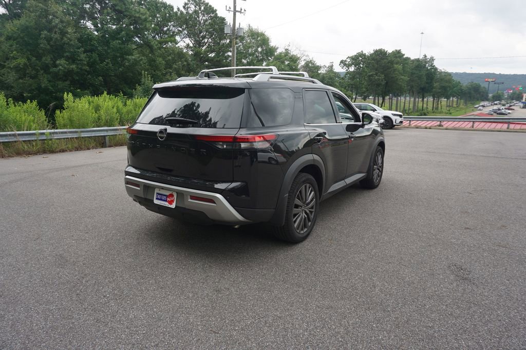 Used 2023 Nissan Pathfinder SL w/ SL Premium Package FWD image 23