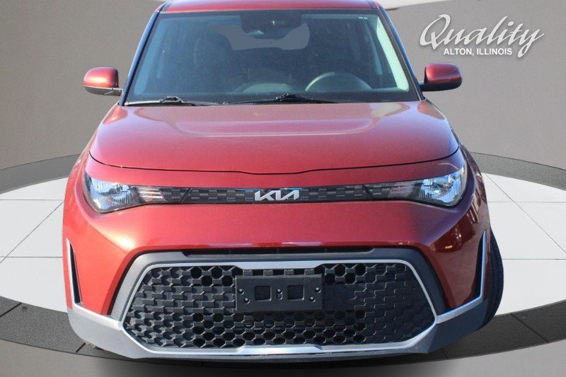 Used 2023 Kia Soul LX image 11