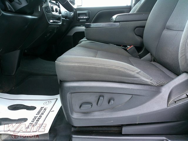 Used 2019 Chevrolet Silverado 1500 LT w/ All Star Edition image 22