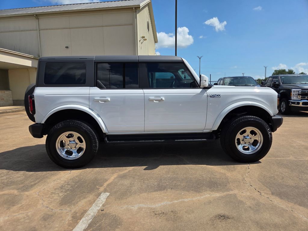 Used 2025 Ford Bronco Outer Banks AWD/4WD image 4