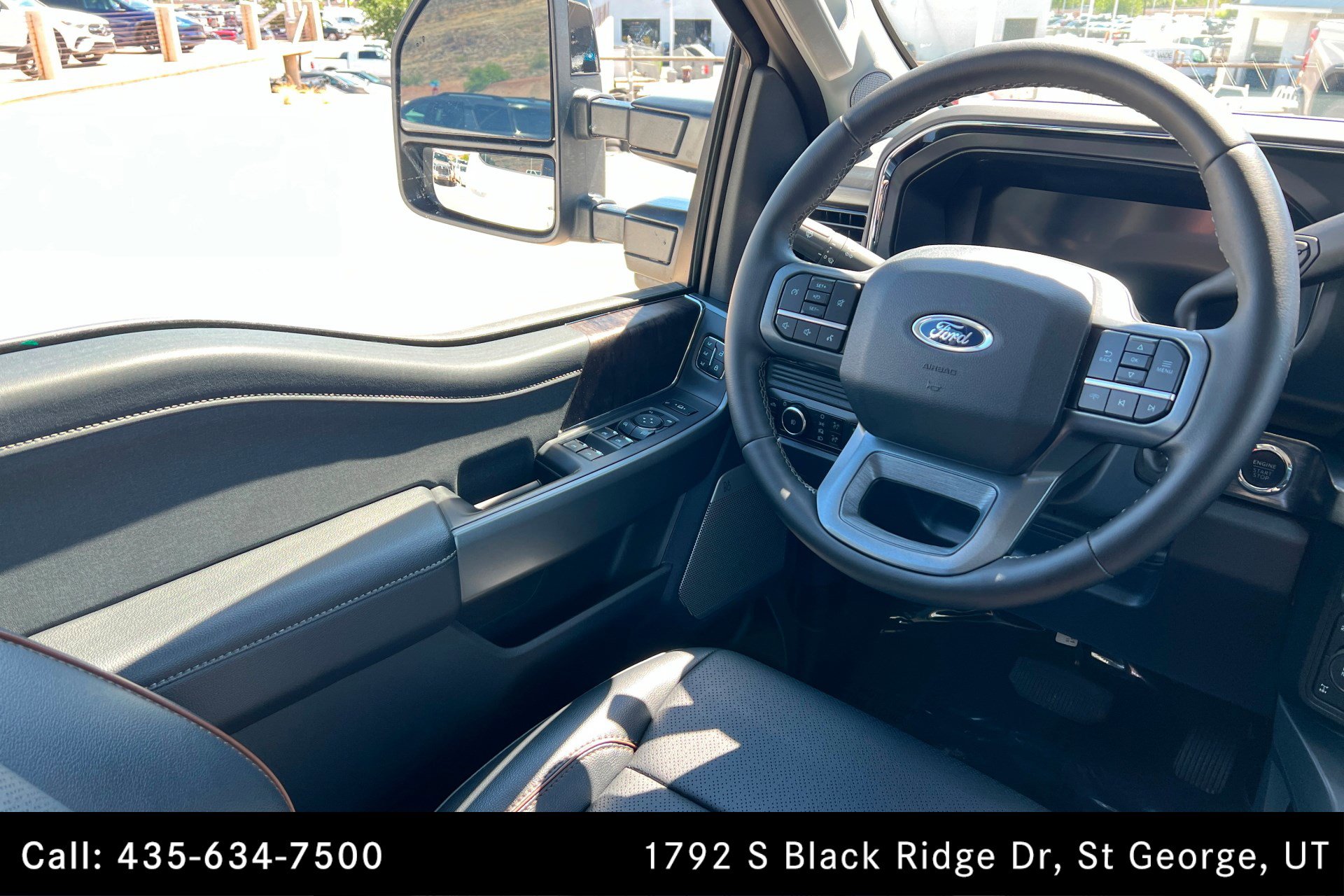 Used 2026 Ford F250 Lariat w/ FX4 Off-Road Package image 11